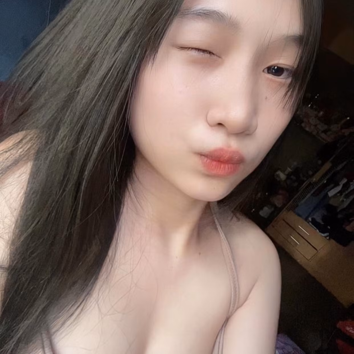 GusGusGuss (26)