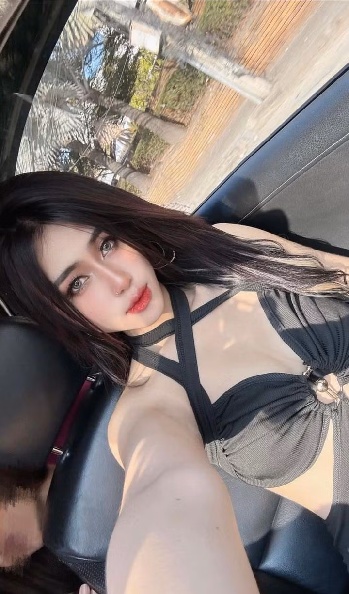 ladiiSky (28)