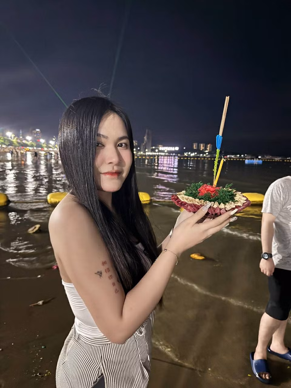Chompoo263 (25)