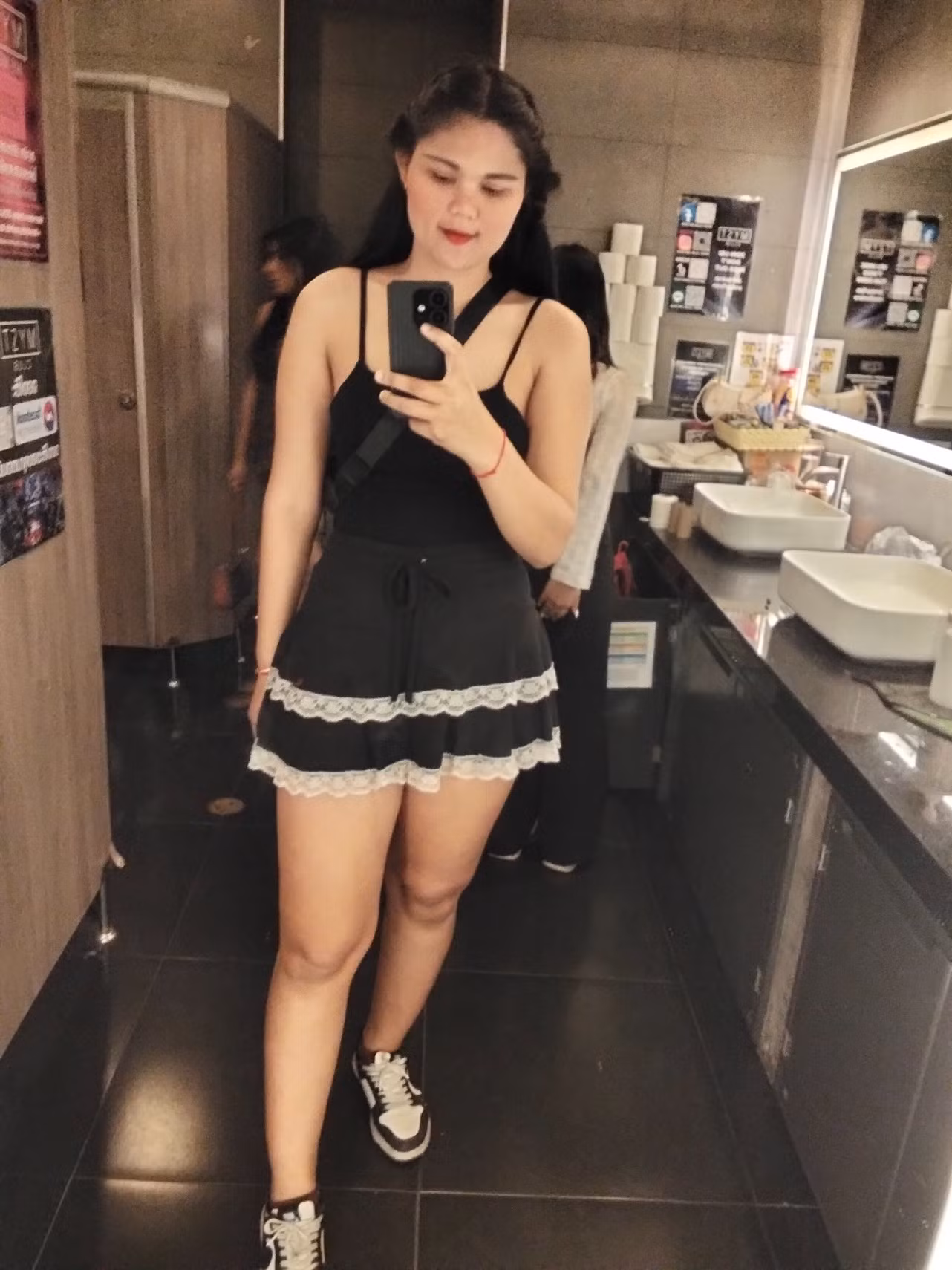 ModeratedypuLYpdi (27)
