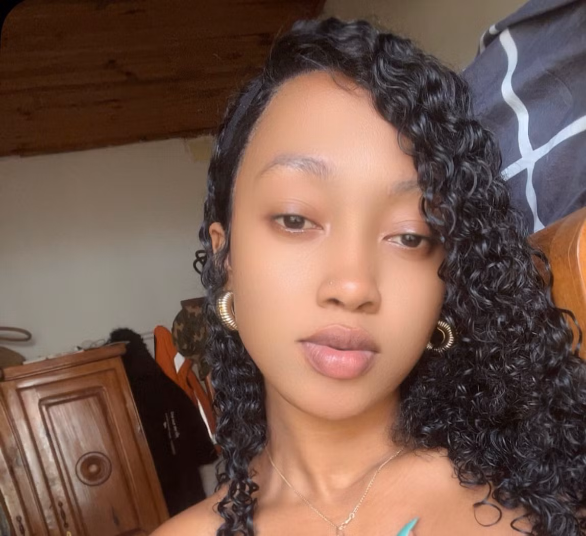 AnnahAnnah (22)