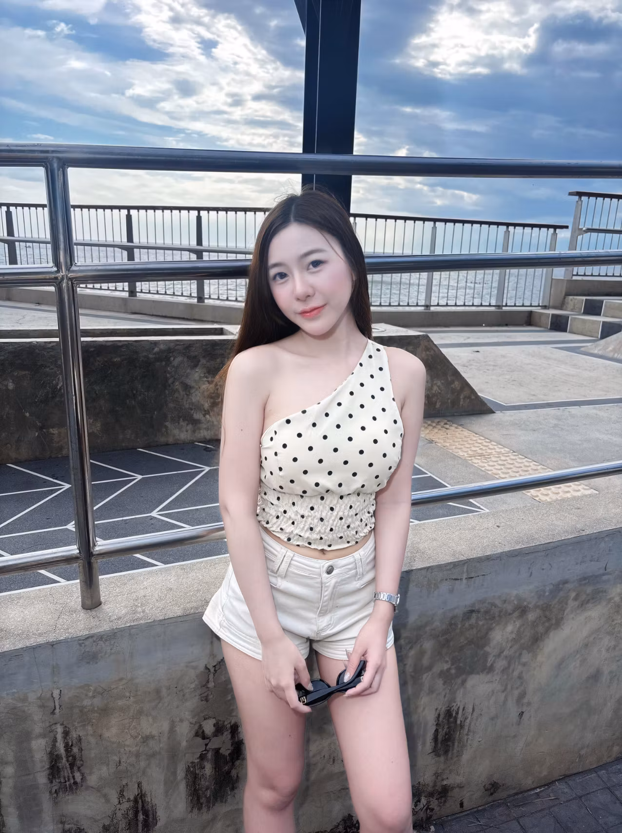 B0w77 (22)