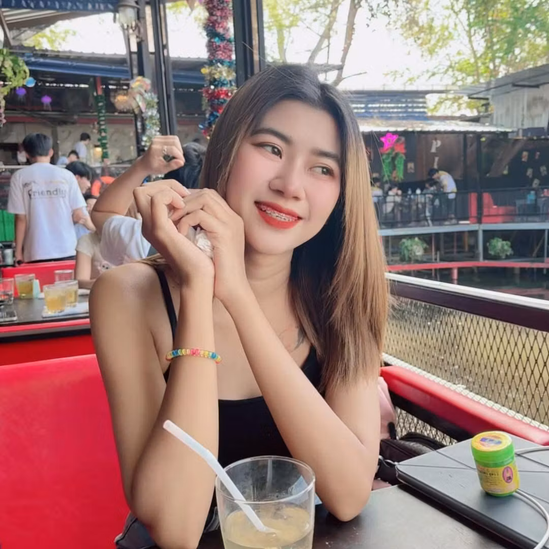 Kiki1235 (23)