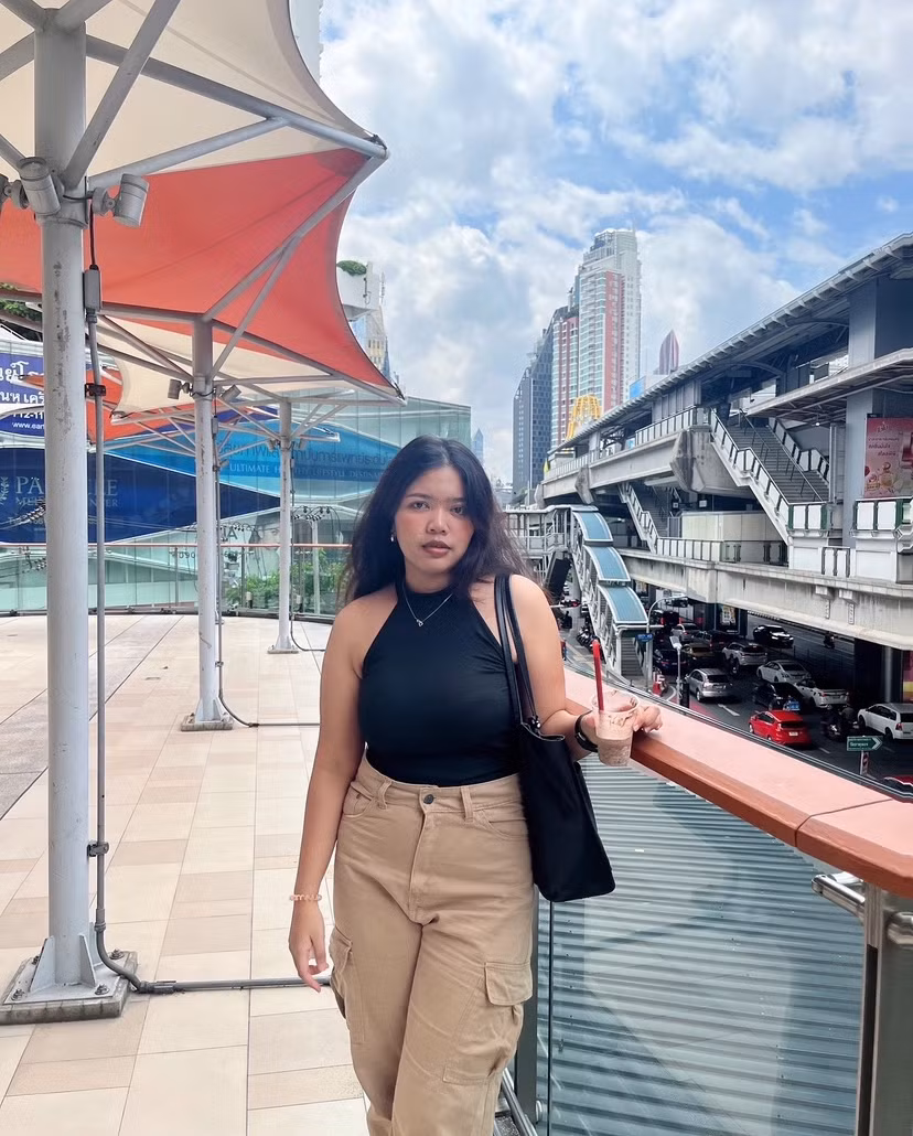 Jirapornsi (22)
