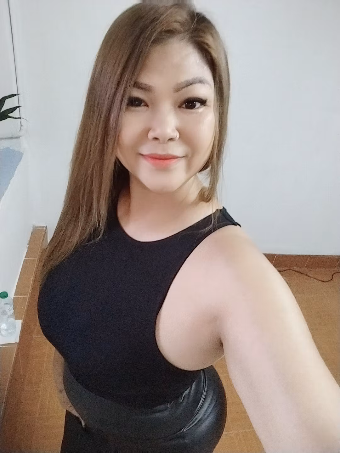 Nikki682 (38)