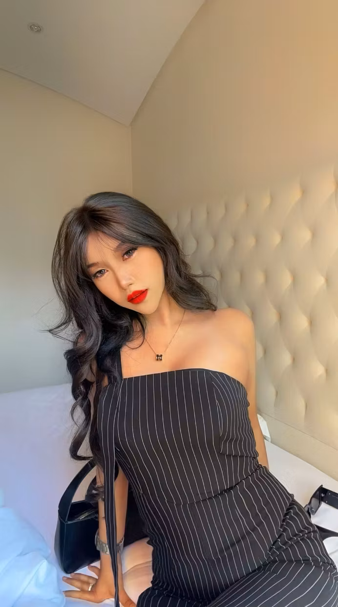 AomAmss (20)