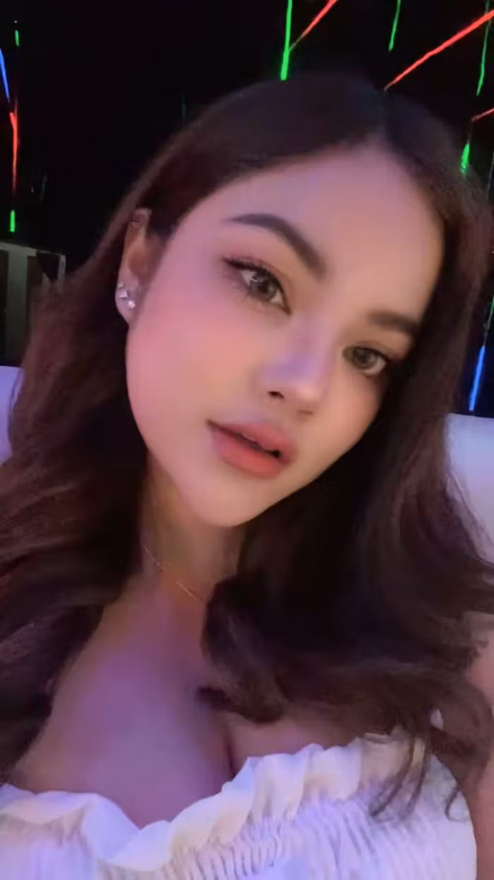 Nadia182 (29)