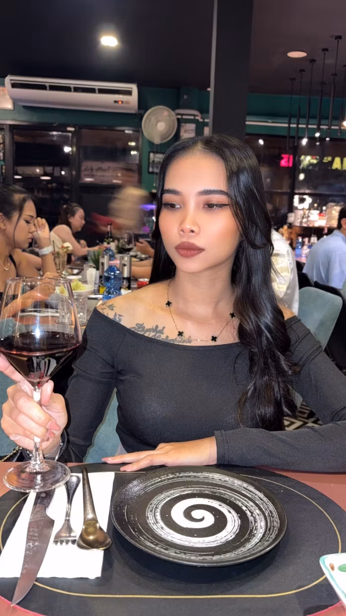 MinnyTHMinnyTH (29)
