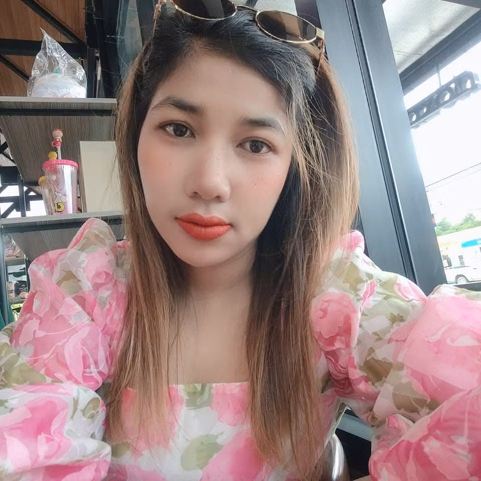 eelahcnU (32)