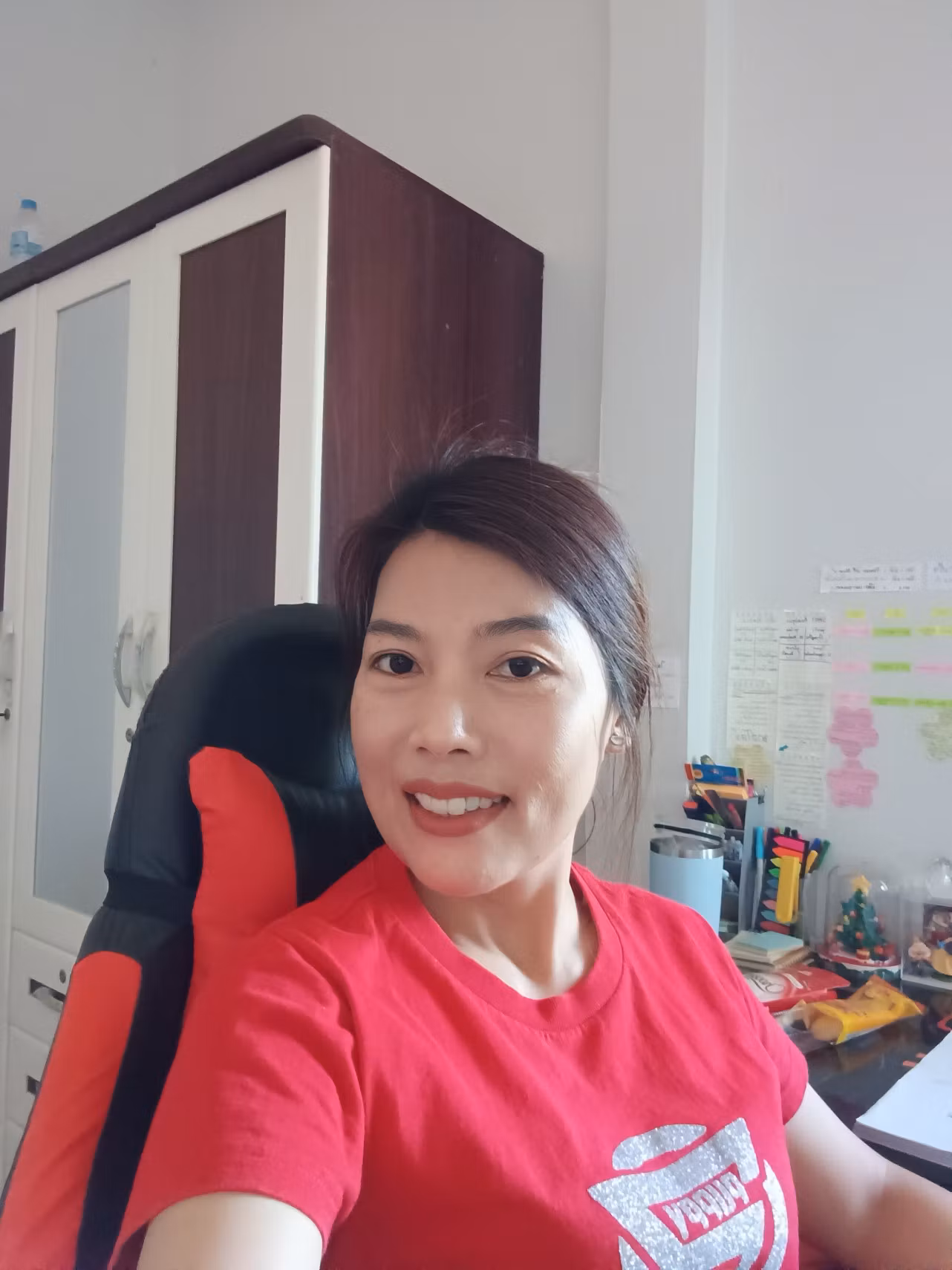 Itsarapornn (40)