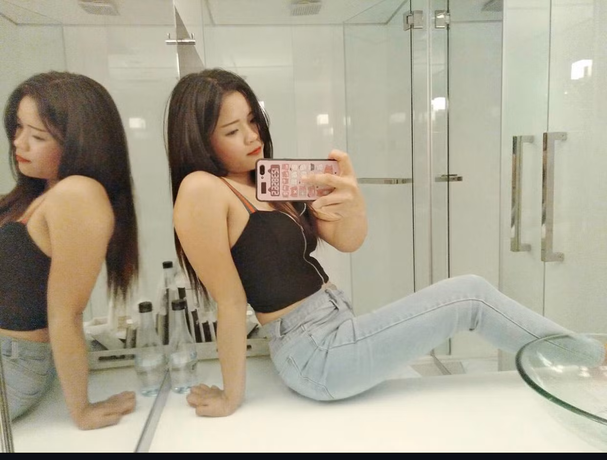 Maneerat100 (26)
