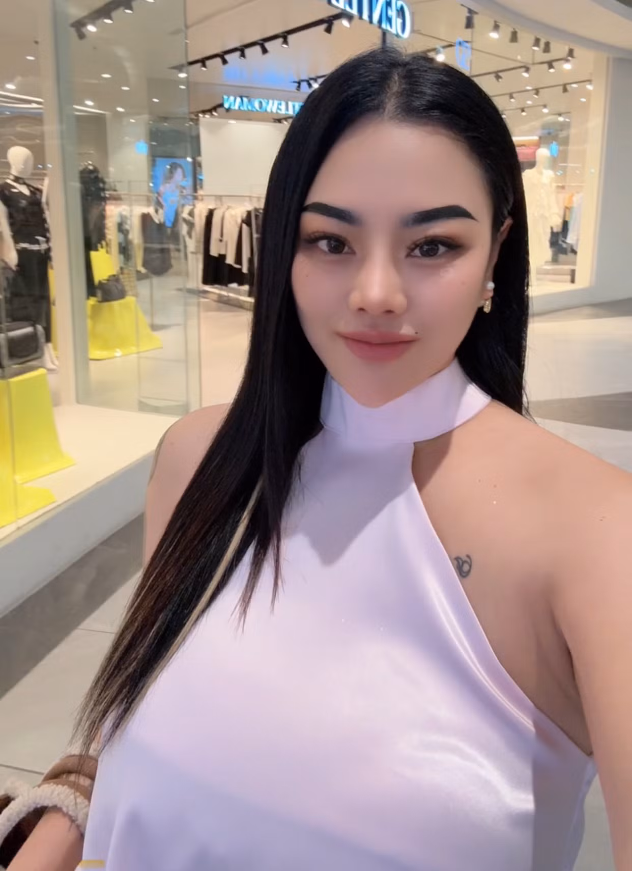 NNN73 (26)