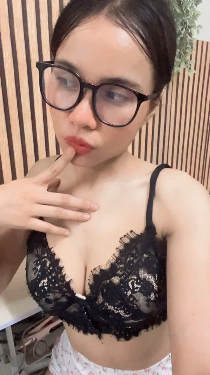 Freya249 (25)