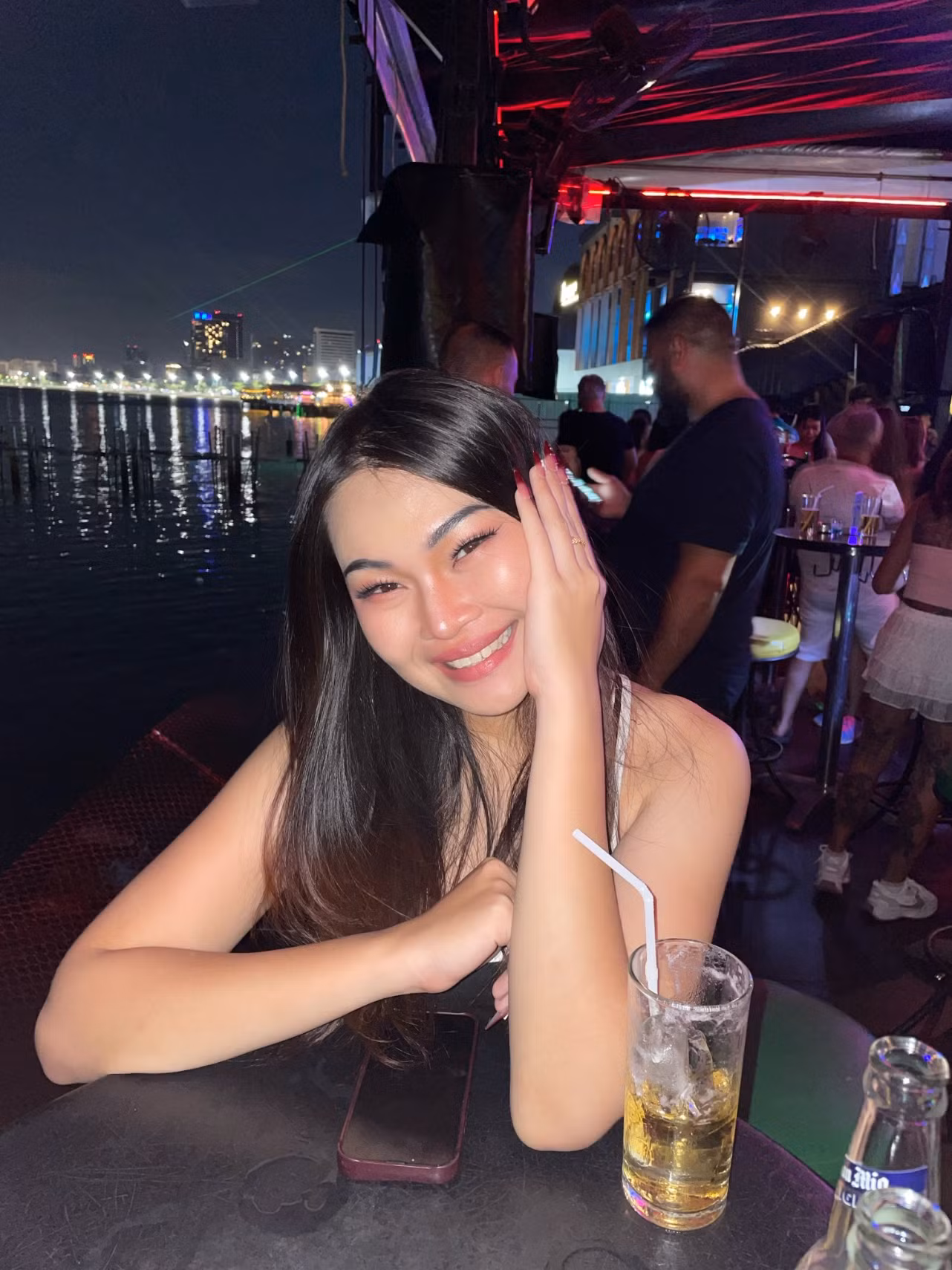 TinaThananya (21)