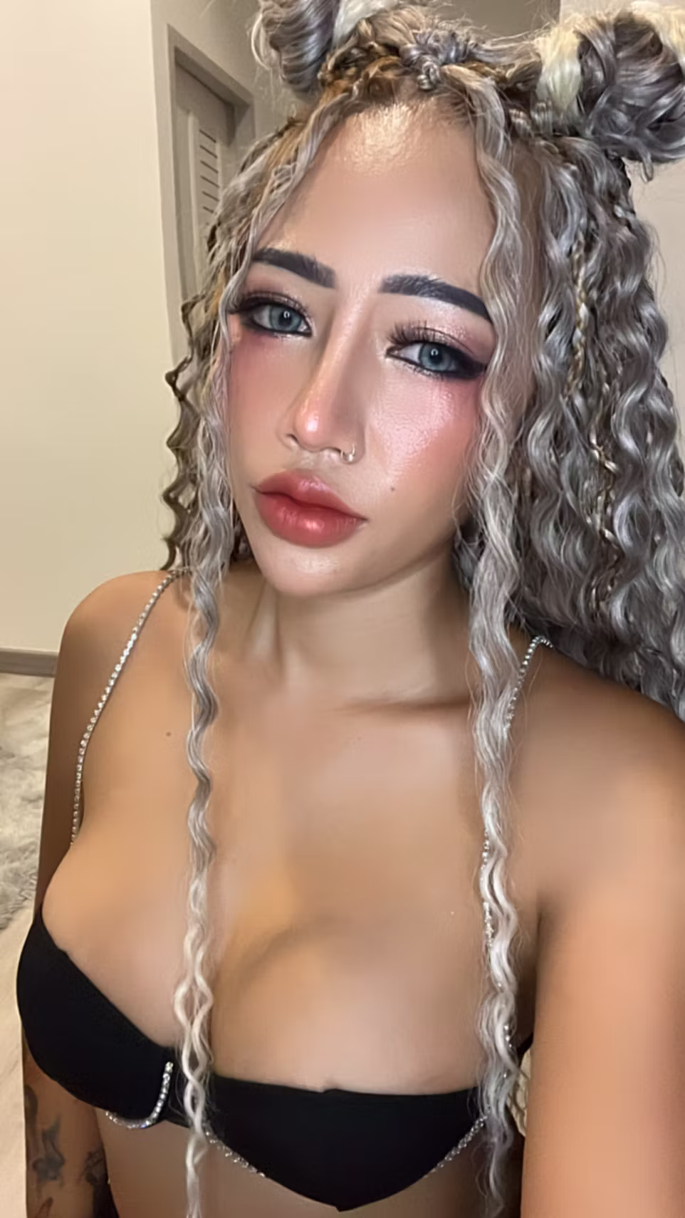 ModeratedLTGLXDqq (28)