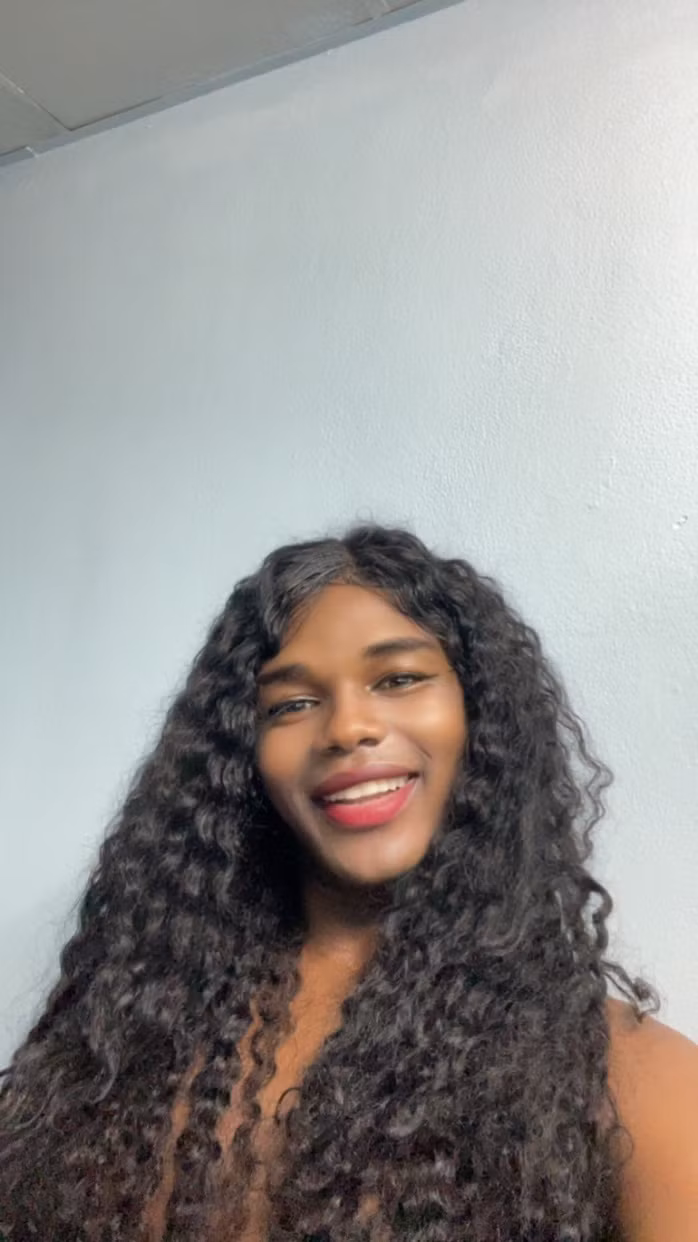 Lucianah (25)