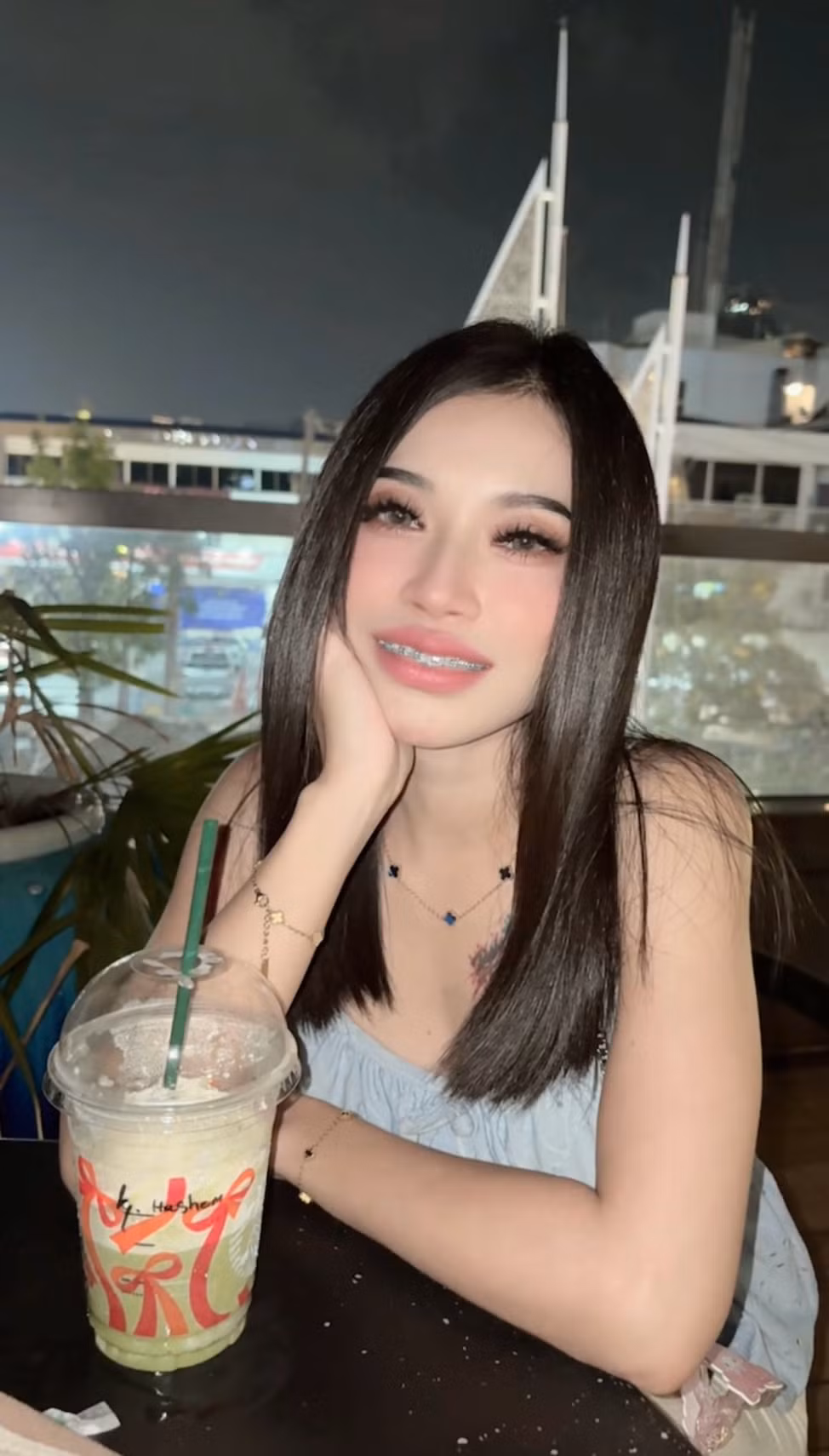 Nina297 (22)