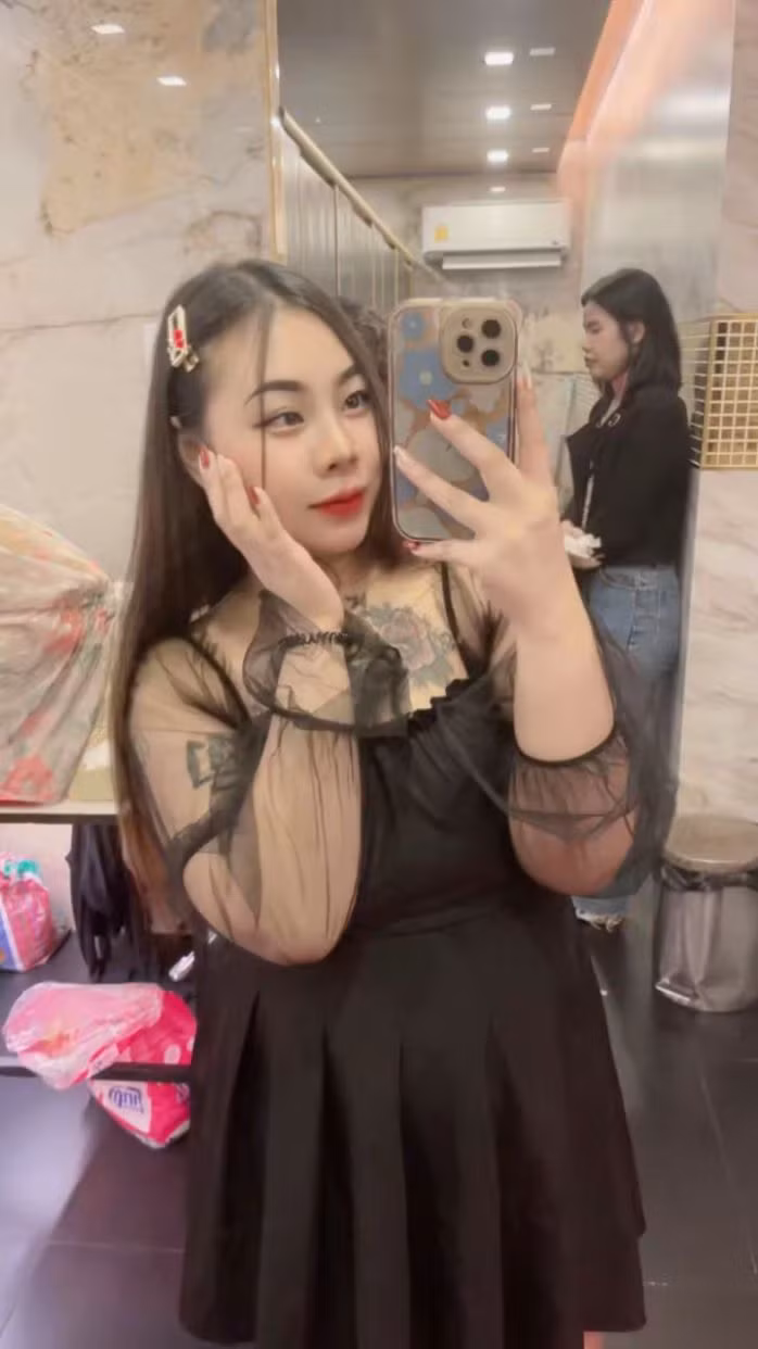 Merry808 (24)