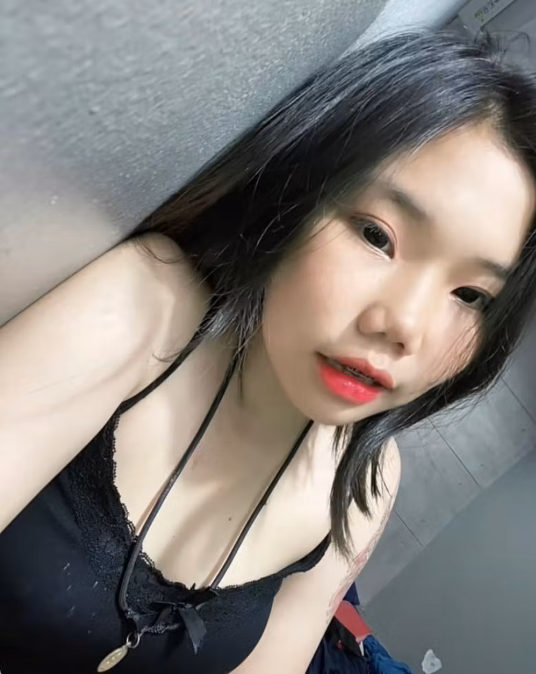 Aom8573 (18)