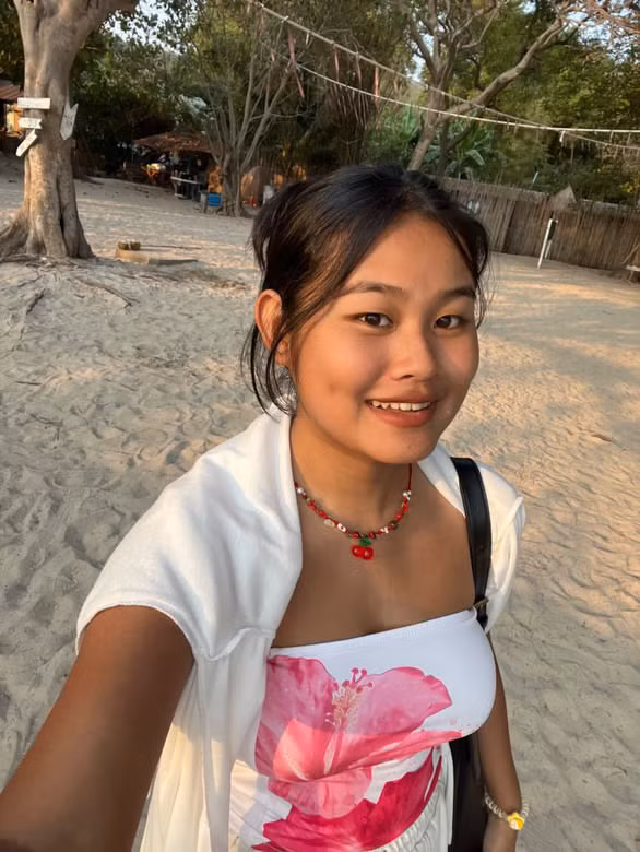 Laura24 (19)