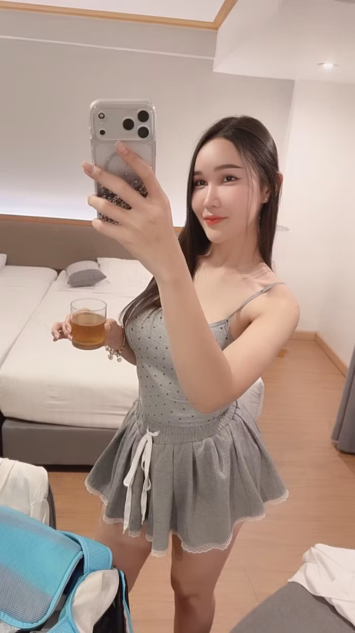 Nadia9374 (25)