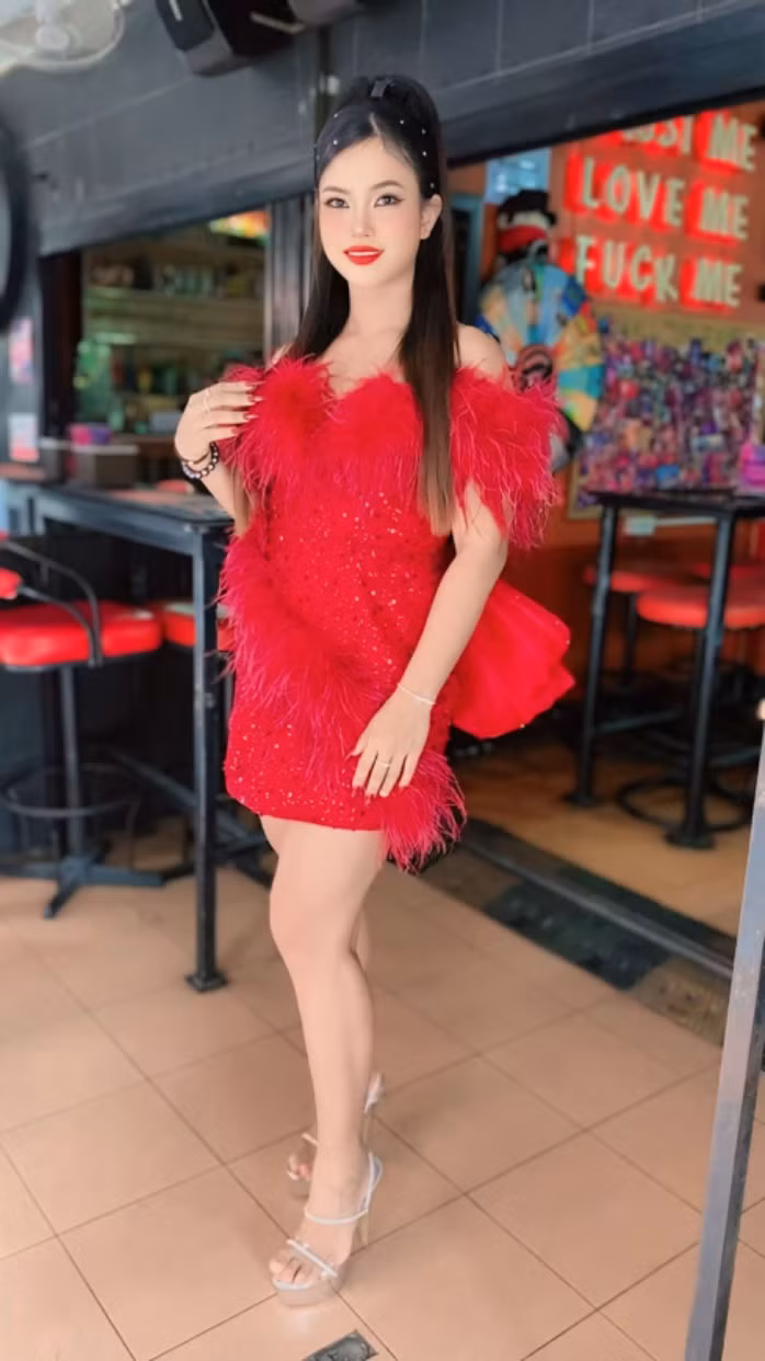 Poopaeniphaphon (25)